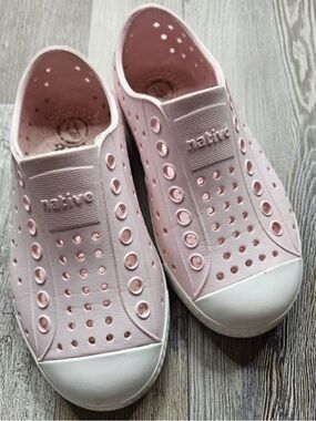 Native Shoes Jefferson Style Sneaker Blush Pink Size C10